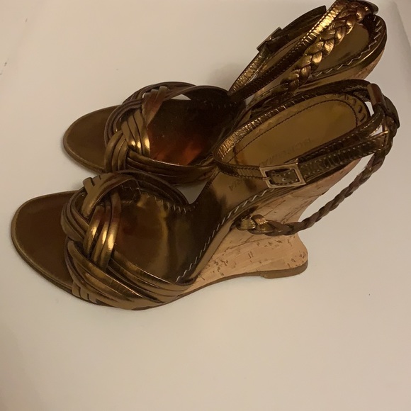 New BCBG max Azria sandals - Picture 2 of 3